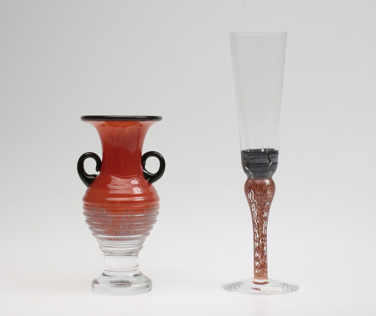 MONIKA BACKSTRÖM. Konstglas, 2 st, signerade, 1900-tal.