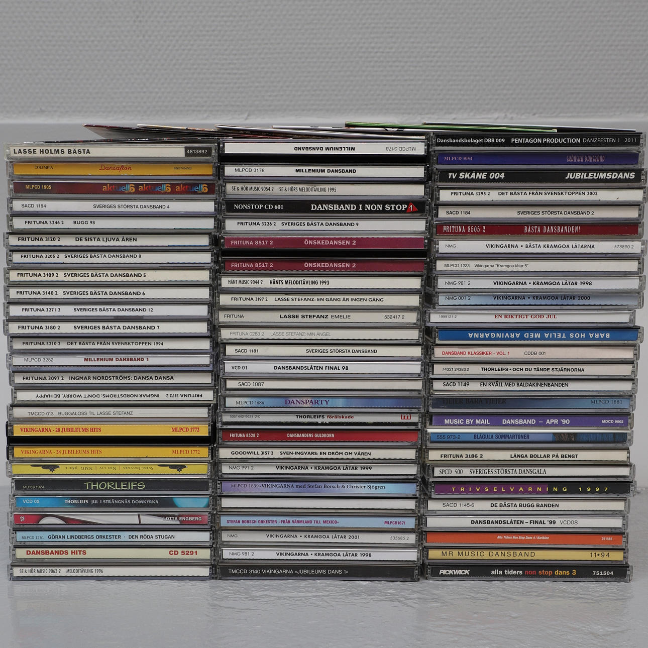 CD-SKIVOR & SINGLAR, ca 80 st, dansband.