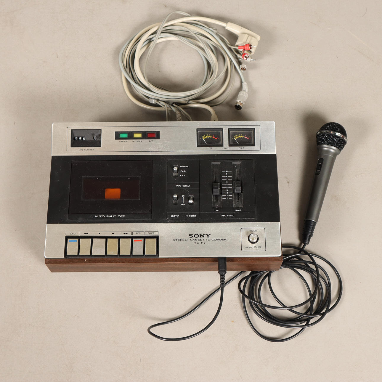 STEREO Cassette recorder Sony TC-117.