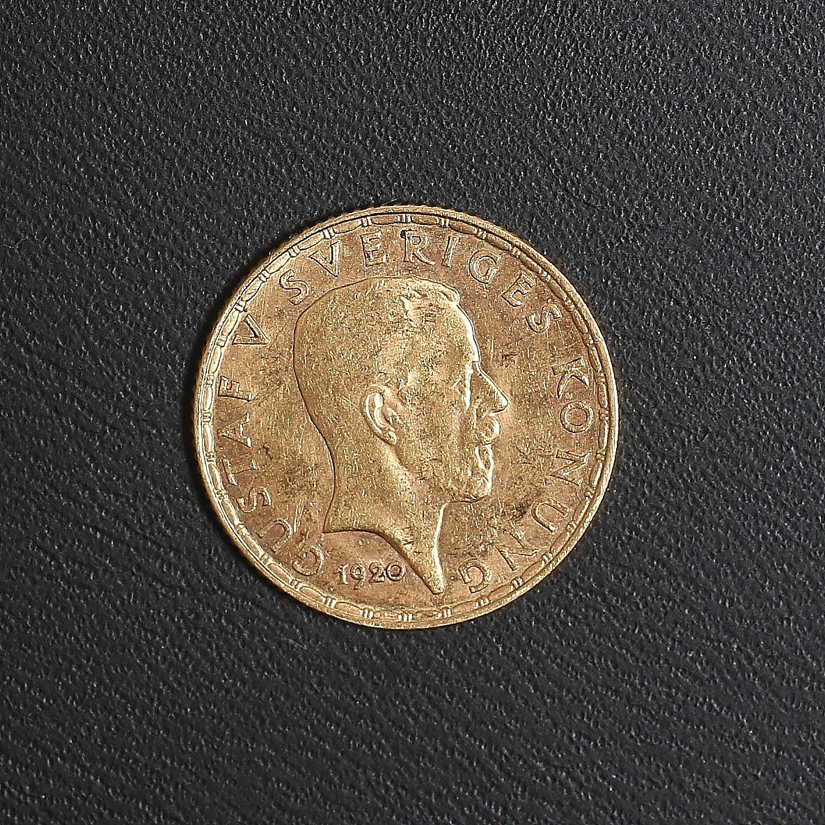 GULDMYNT, Gustav V, 5 kr 1920.