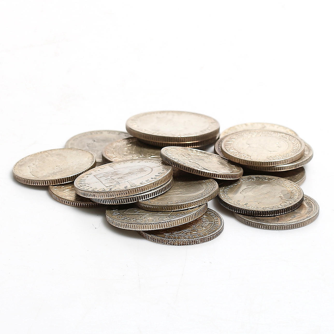 JUBILEUMSMYNT, 22 st. Gustav V samt MYNT, 8 st, Oscar II, silver, 18/1900-tal. Totalvikt 369 gram.