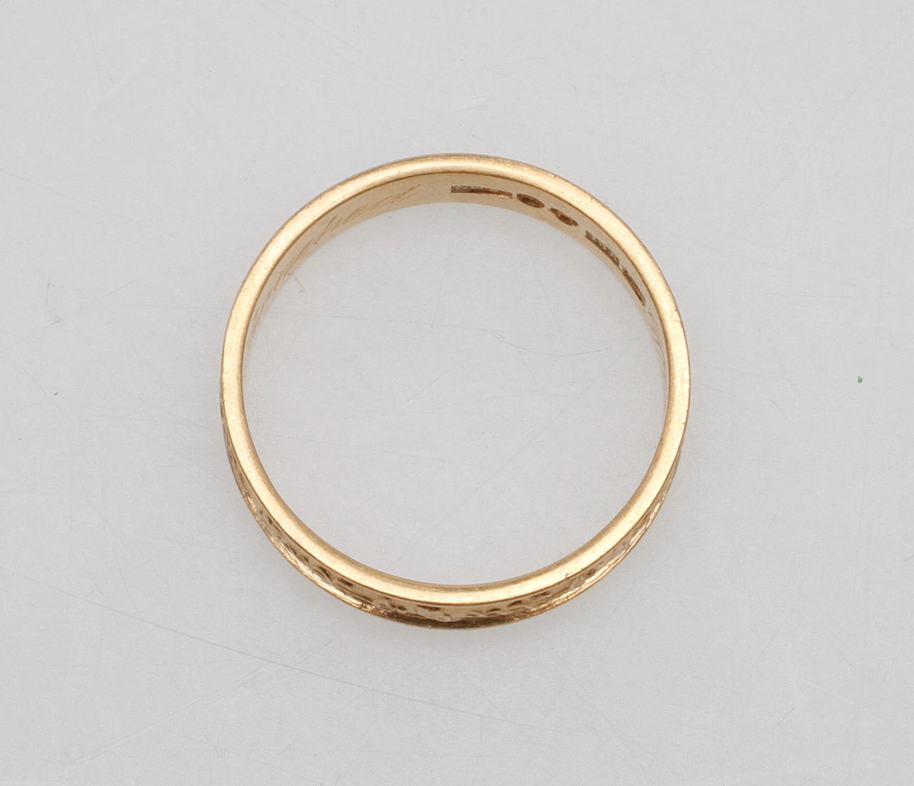 INGENJÖRSRING, 18k guld, vikt ca 5,2 gr.