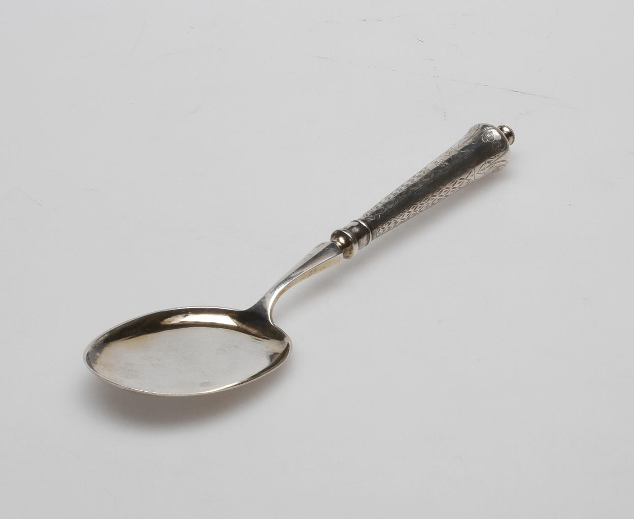 UPPLÄGGNINGSSKED, silver, V. Christensen, Köpenhamn 1879, vikt ca. 134,5 gram.