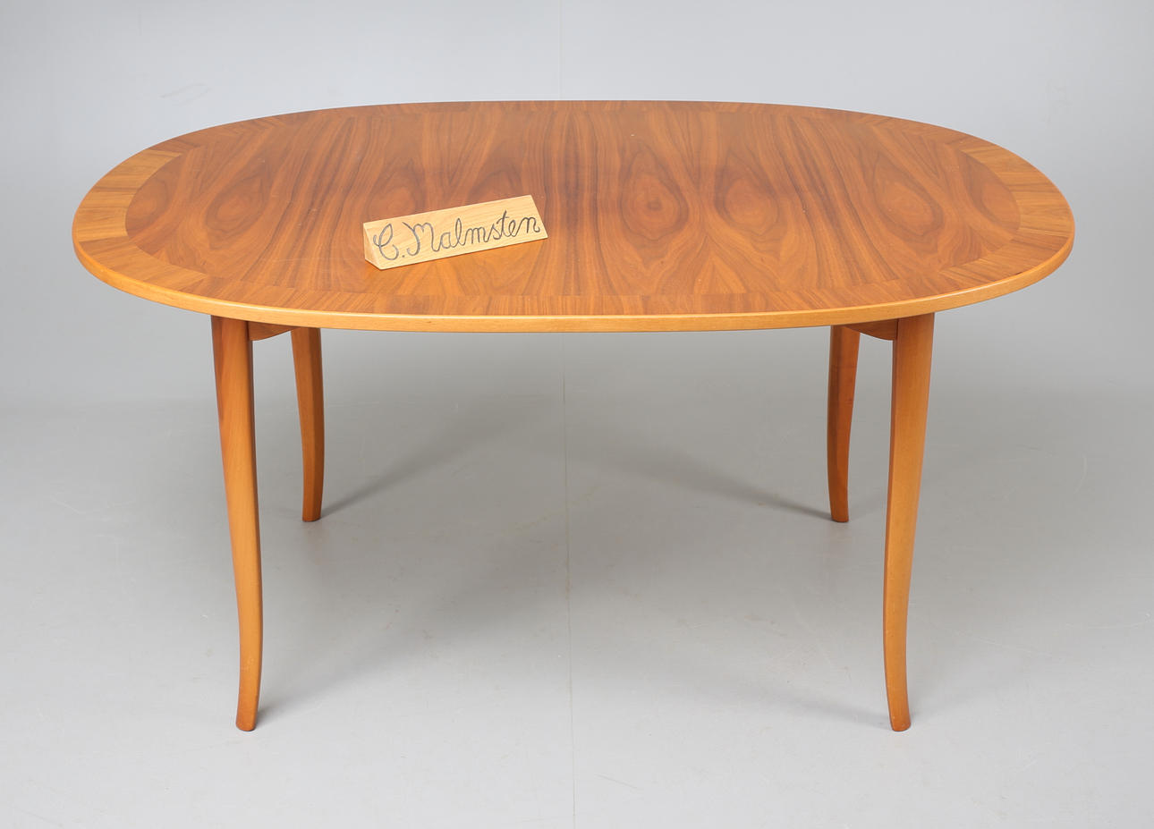 CARL MALMSTEN. Soffbord, "Ovalen".