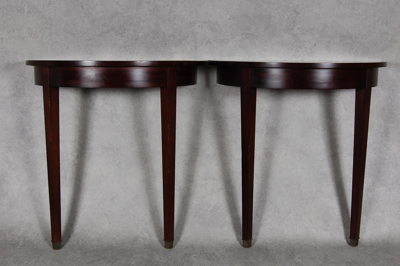 HALVMÅNEBORD, 1par, gustaviansk stil.