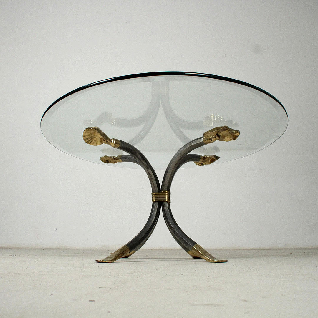 Large coffee table / coffee table from the 1970s.