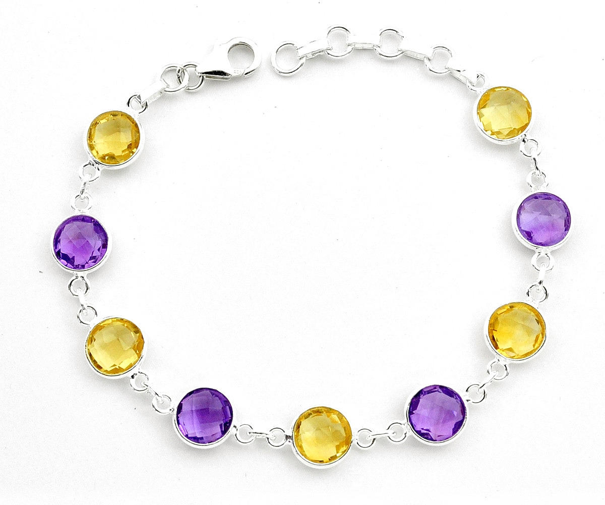 AMETHYST AND CITRINE BEAD BRACELET.