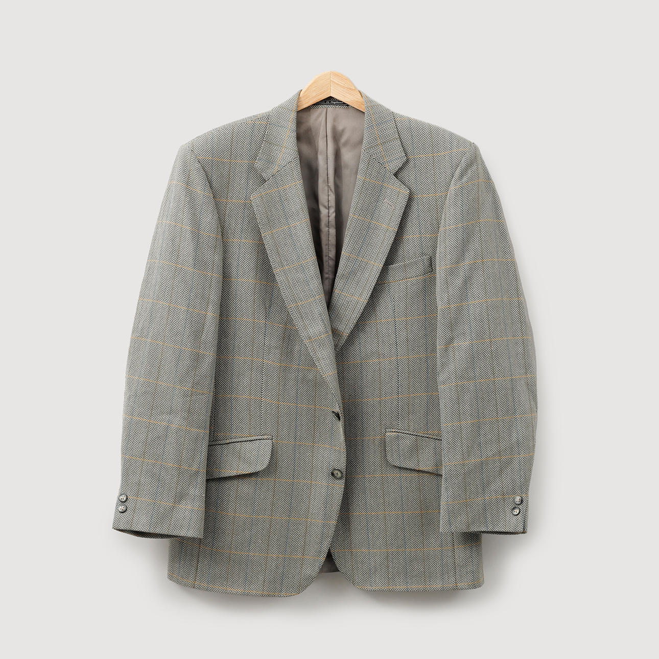 JAKKE, Graham McGrath.