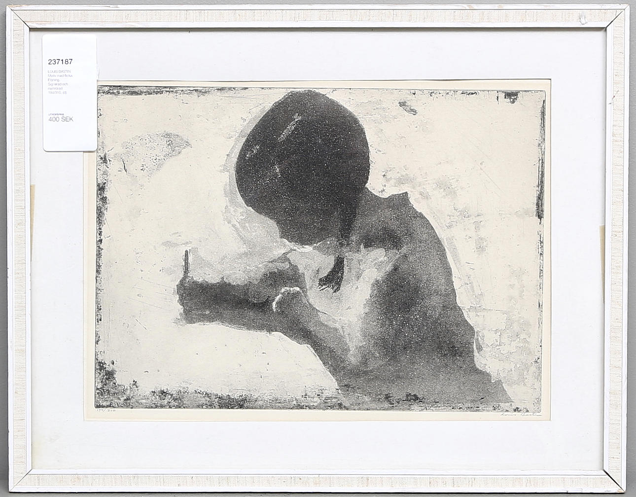 LOUIS BASTIN. Motiv med flicka. Etsning. Signerad och numrerad 194/310.