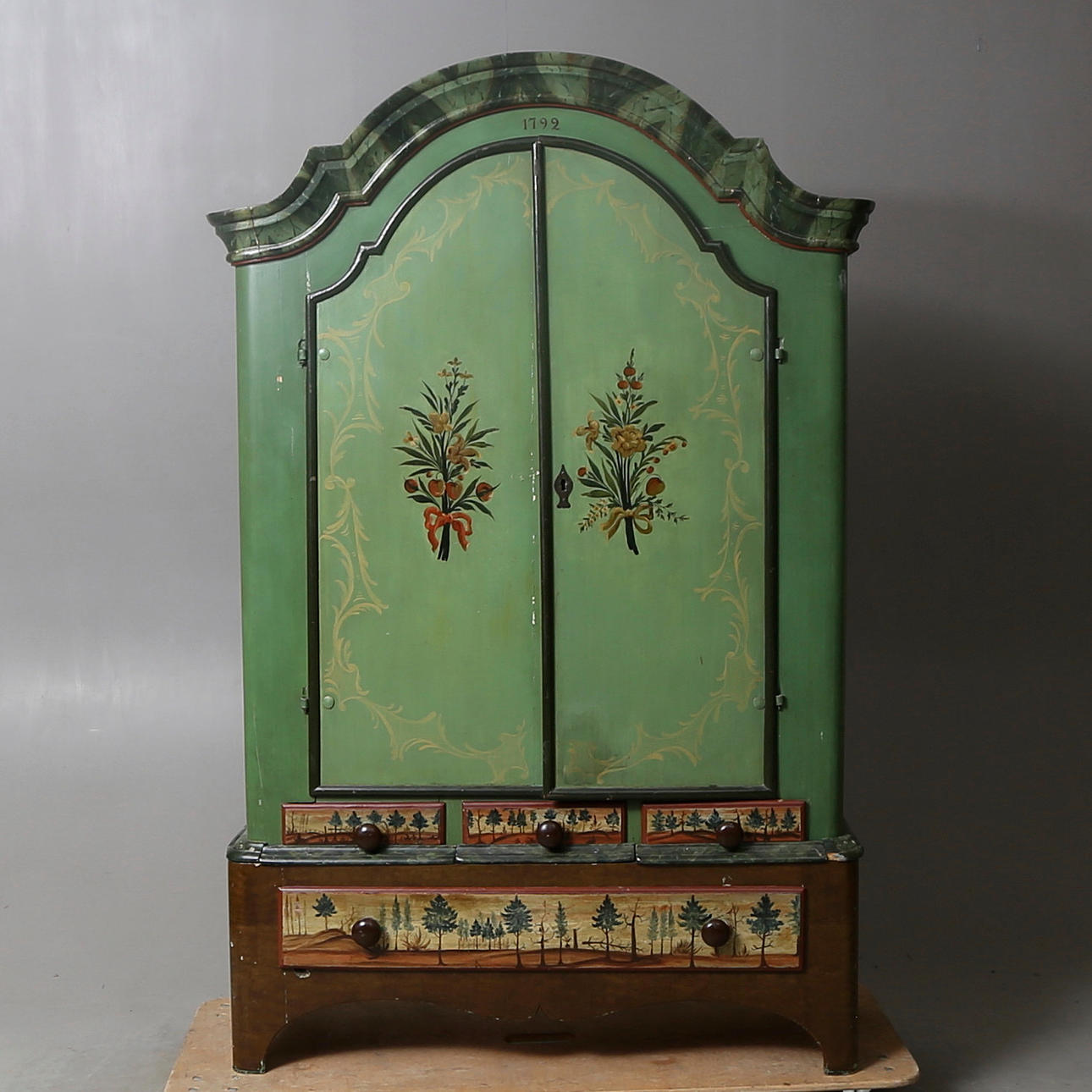 CABINET, Rococo, 18th century.