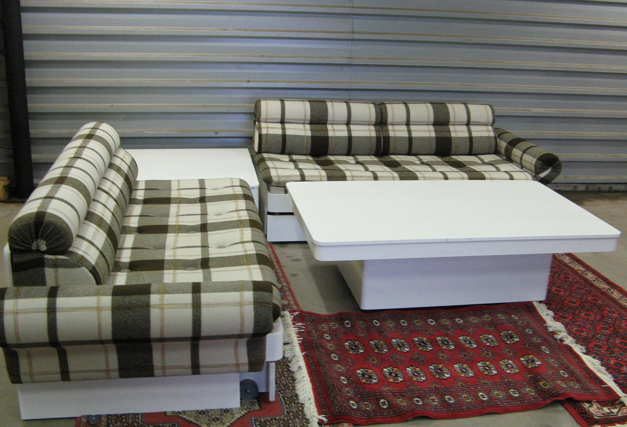 SOFFGRUPP, 4 delar, två soffor + två bord, Wards Ateliéer - Tibro, 1960/70-tal.