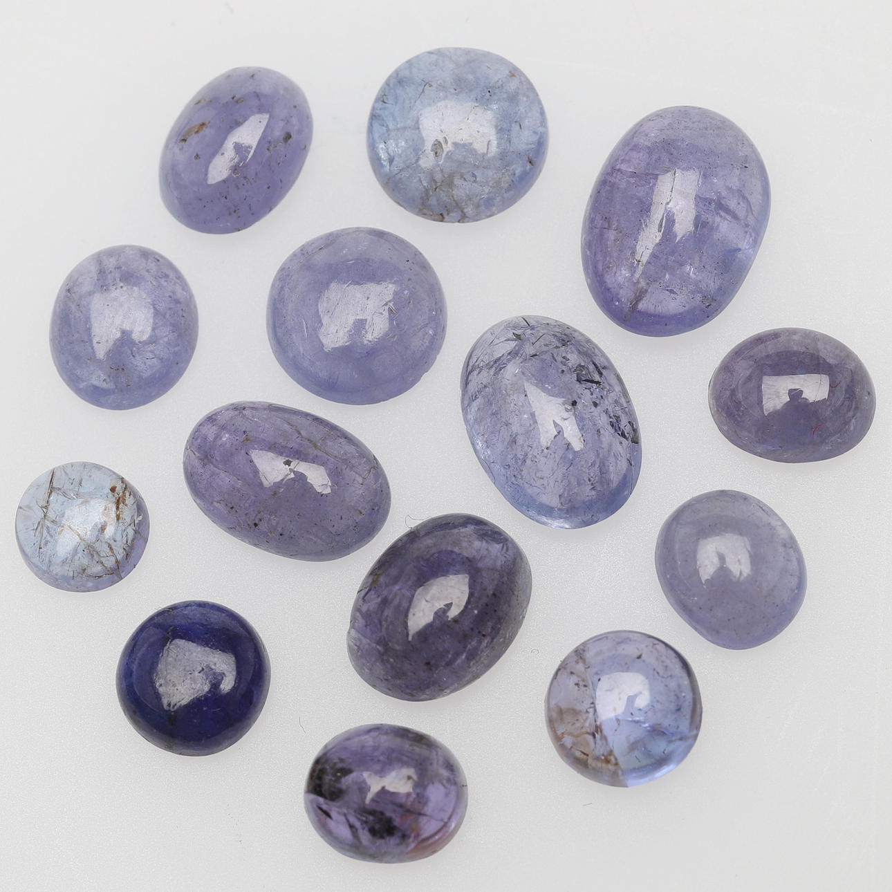 TANZANITER, 14 st, 19,20 ct.