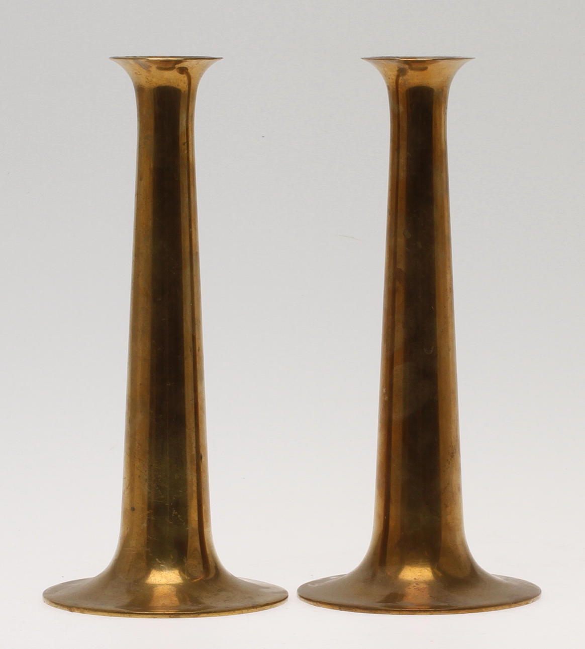 LJUSSTAKAR, 1 par, mässing, Torben Ørskov.