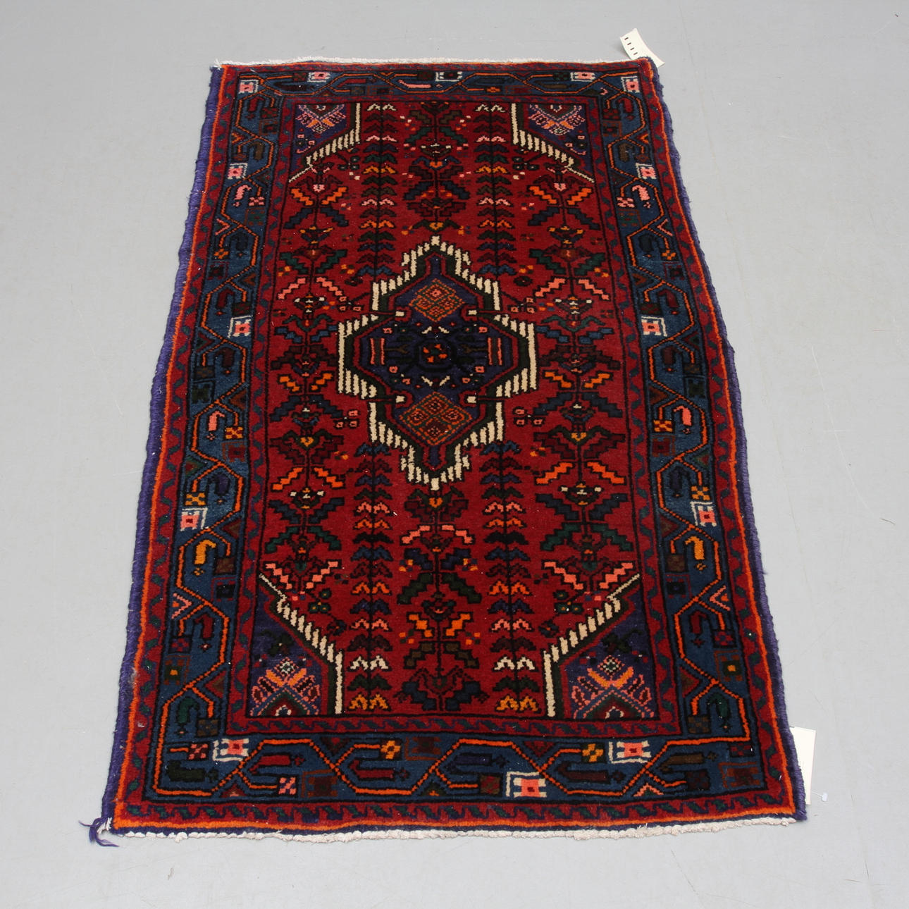 MATTA, orientalisk, ca 137 x 82 cm.