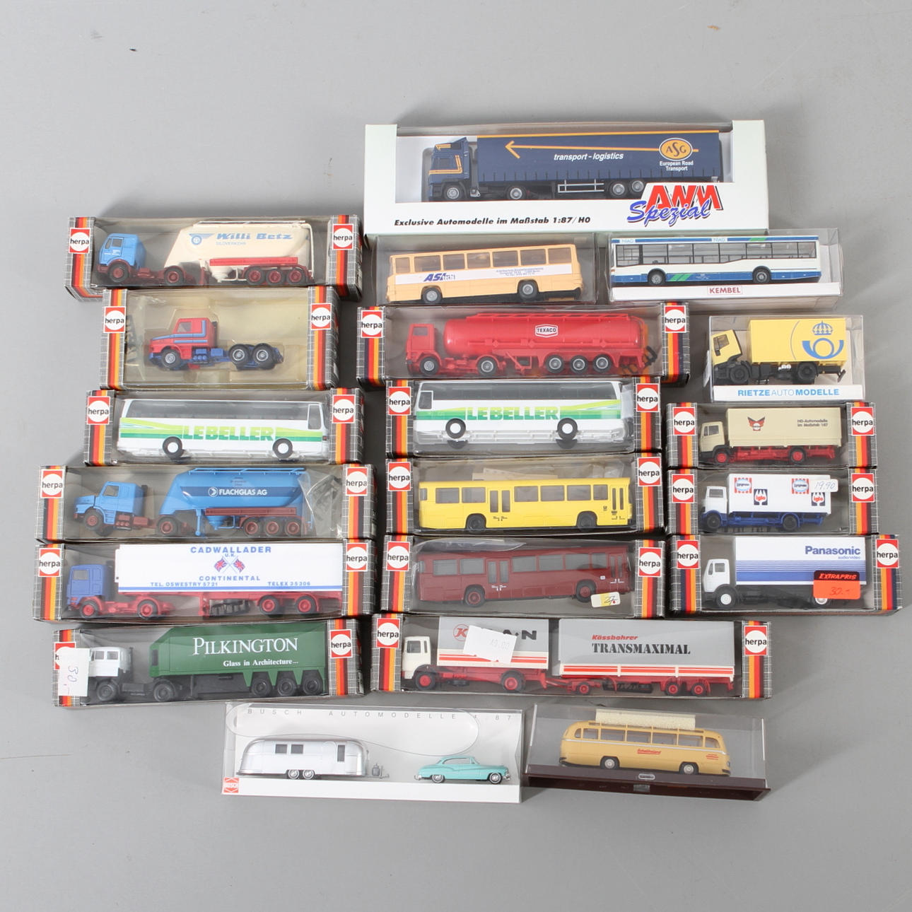 MODELLBILAR HERPA , med flera cirka 20 delar i originalkartong.