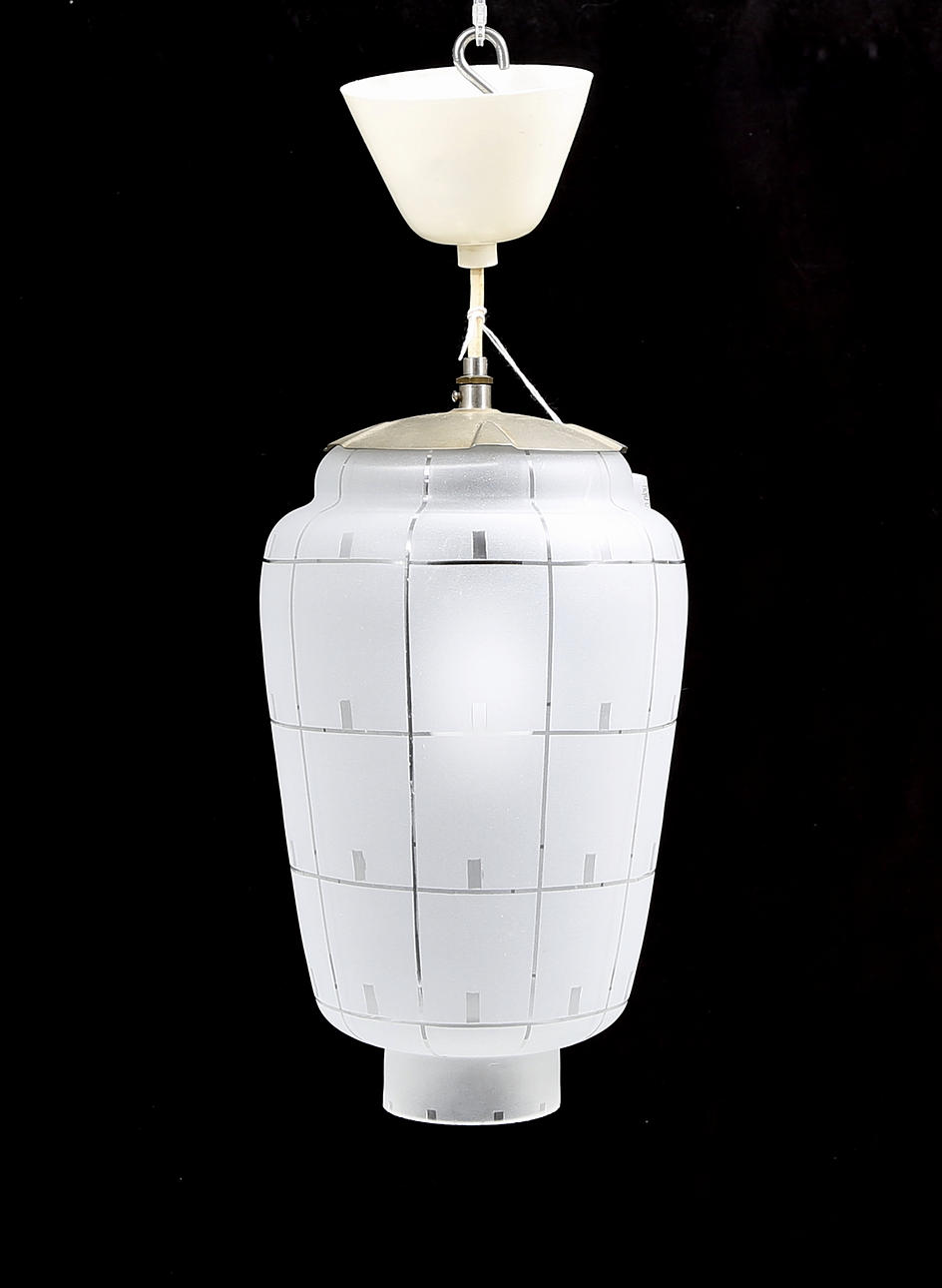 TAKARMATUR, glas och metall, 1900-talets första hälft. Total höjd ca. 40 cm.