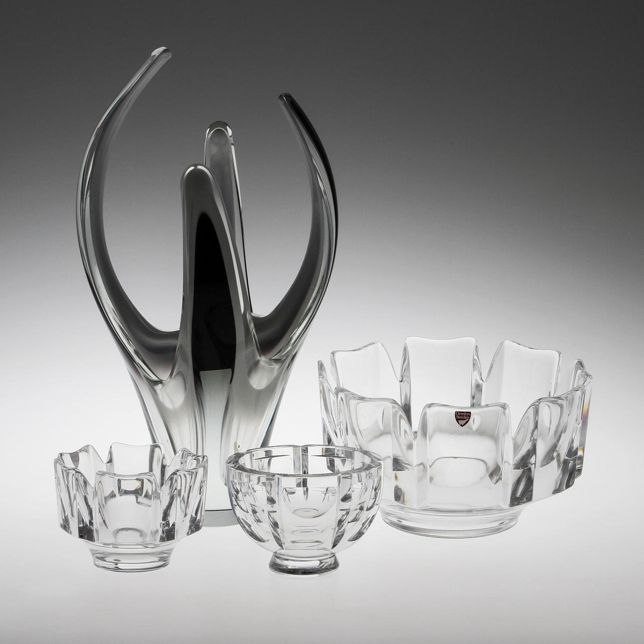 GLASFÖREMÅL, 4 st, bl a Flygsfors.