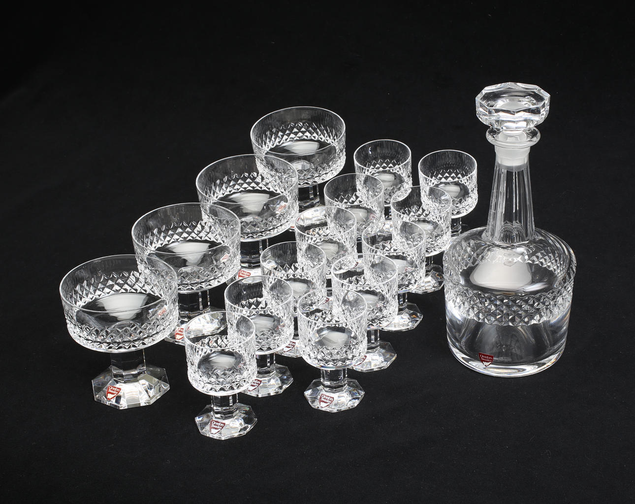 GLASSERVIS, 16 delar, "Gustav Adolf II", Orrefors.