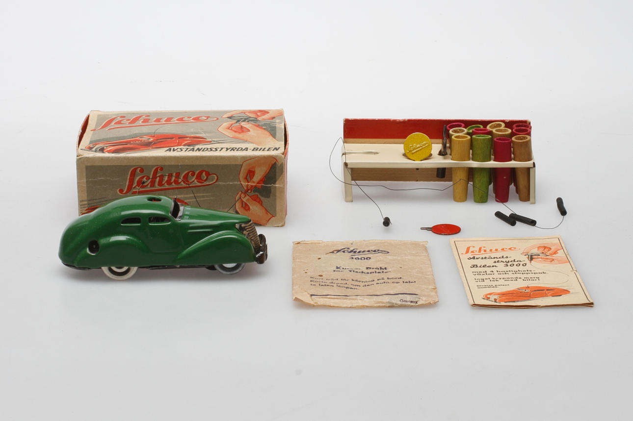 LEKSAKSBIL, plåt, Schuco 3000, Tyskland.