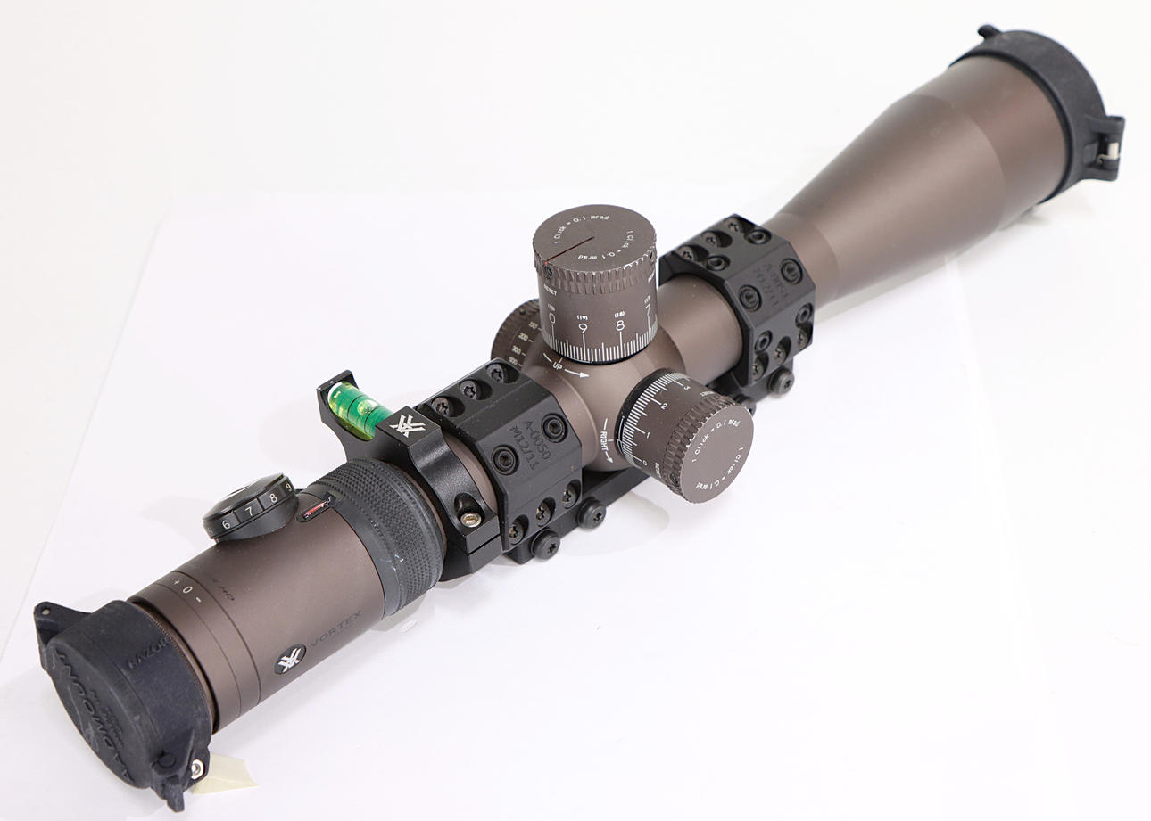 VISOR BINOCULARES, VORTEX RAZOR HD 5-20X50.