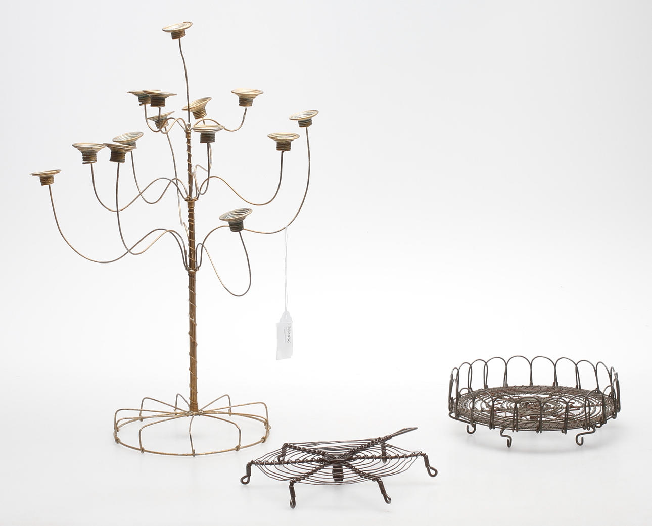 TRÅDARBETEN, 3 delar.