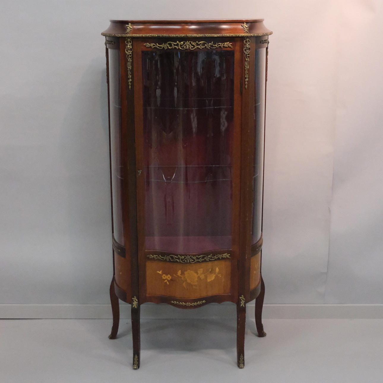 DISPLAY CABINET, ROCOCO STYLE.