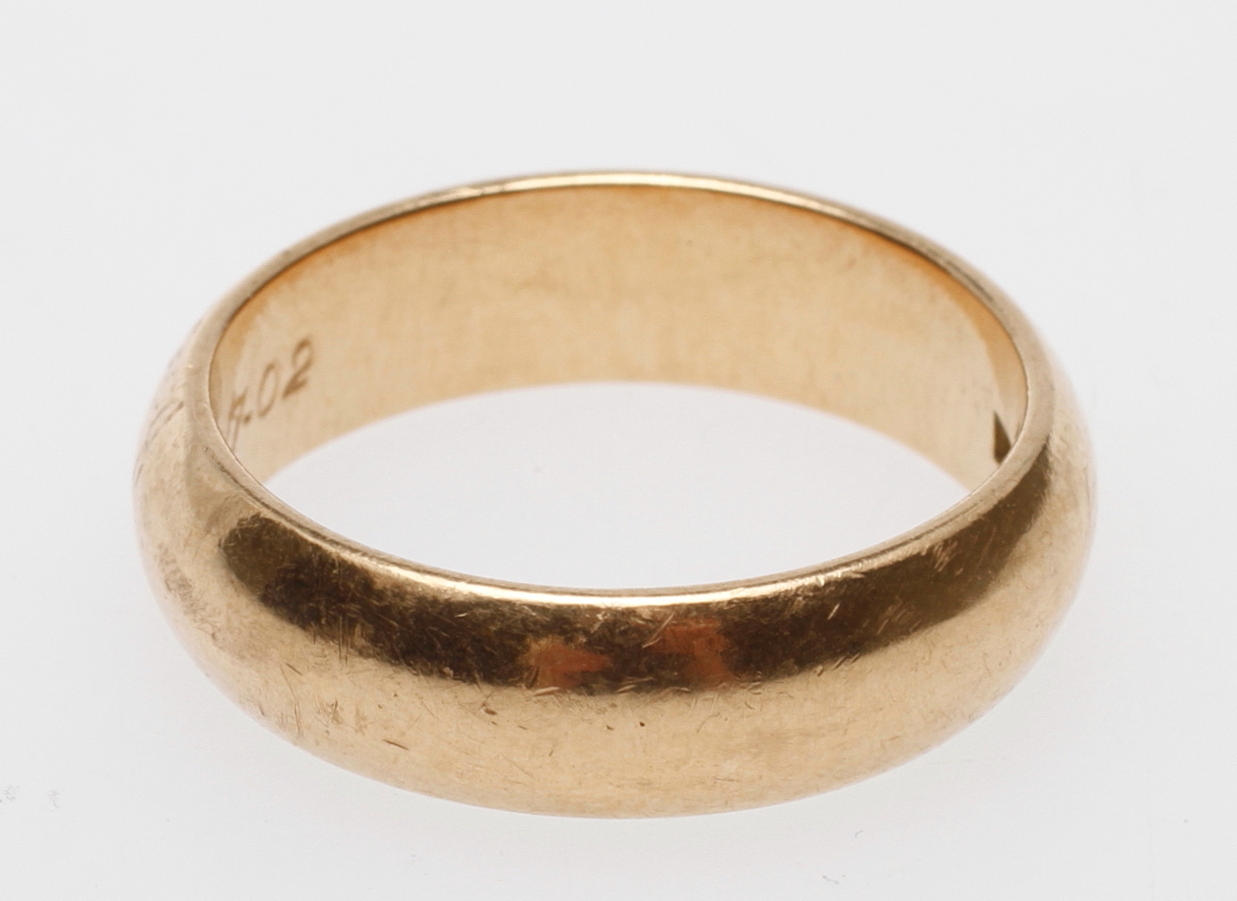 RING, 18k gold, weight about 13.7 gr, size 27.