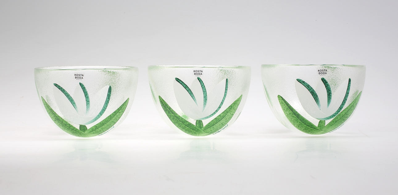ULRICA HYDMAN-VALLIEN. Skålar, 3 st, "Tulipa White".