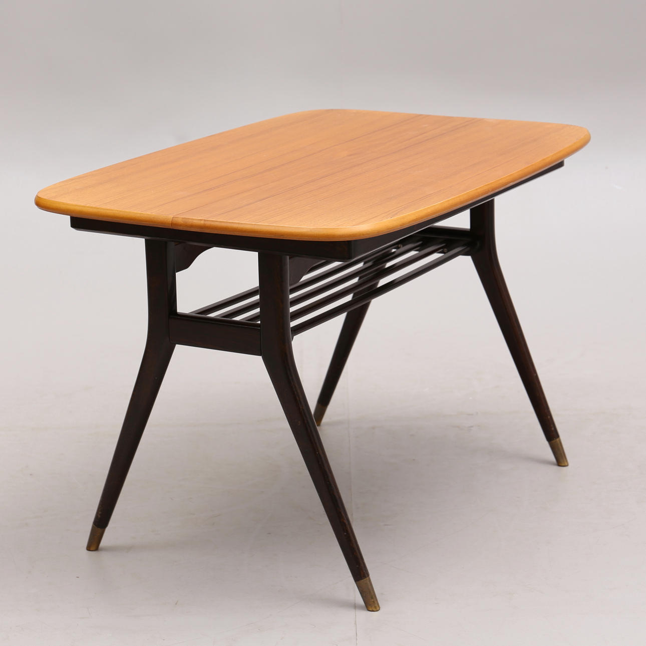 COFFEE TABLE/DINING TABLE, teak, Ellbe patent.