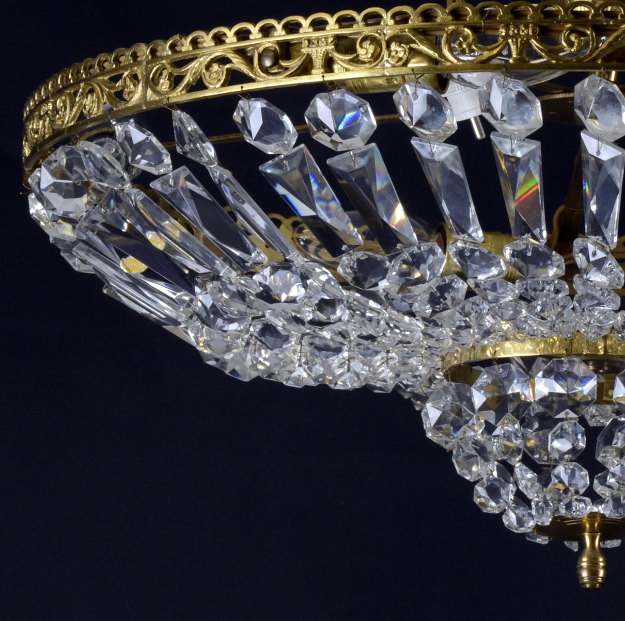 KRISTALLPLAFOND, 1900-tal.