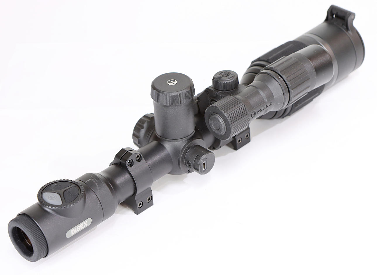 BINOCULAR SIGHT FOR DARKNESS, PULSES.