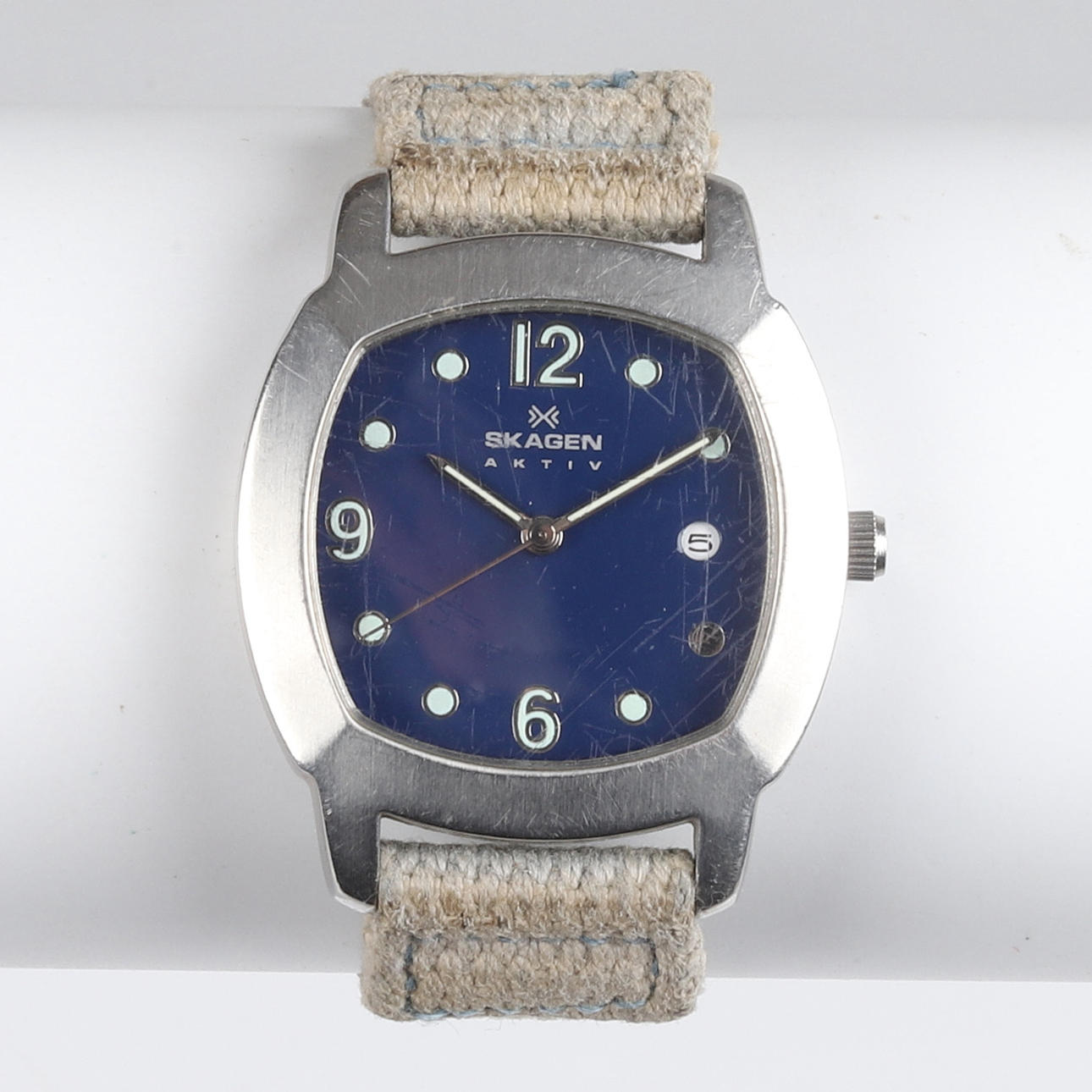 Wristwatch, Skagen Active.