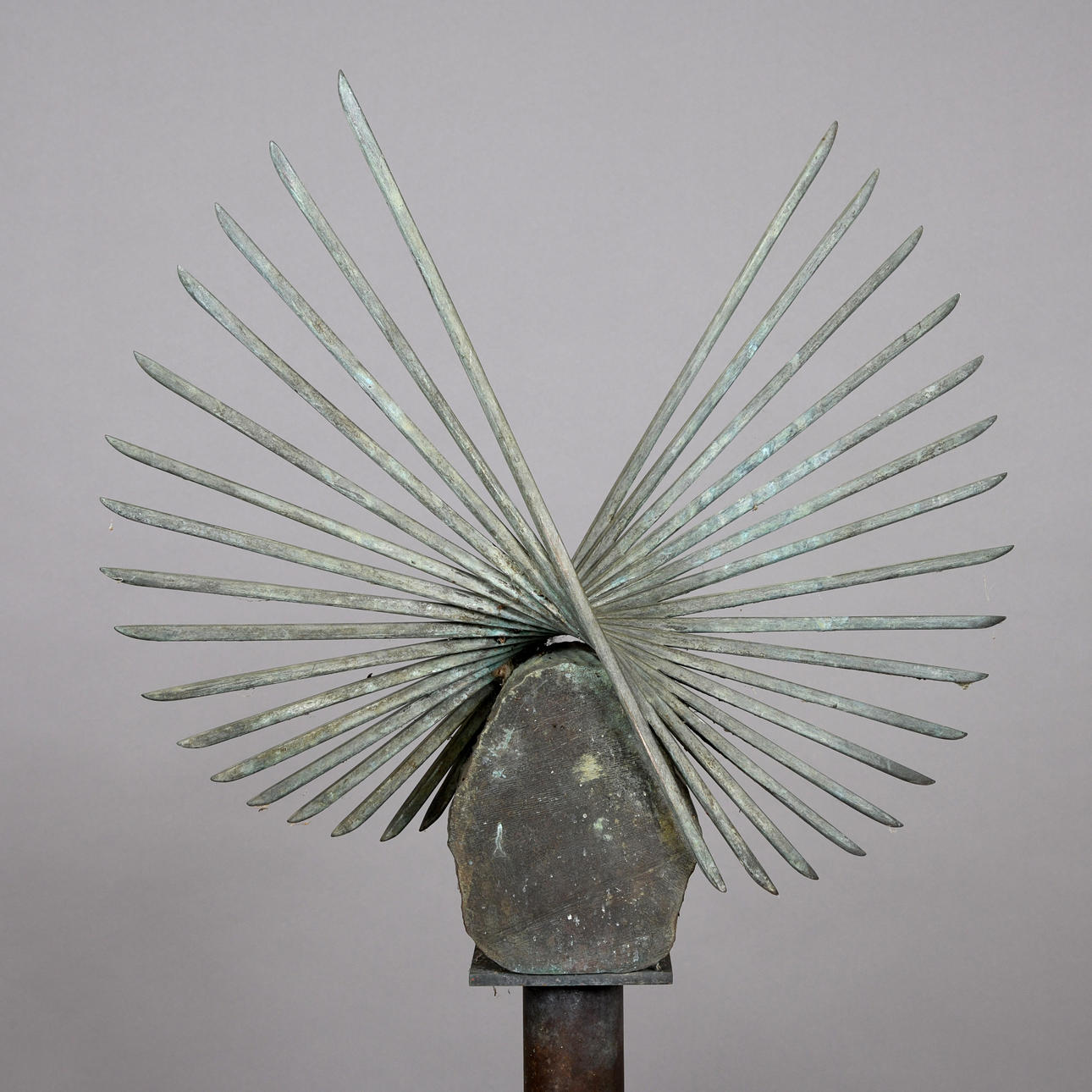 CHARLOTTE MAYER (BRITISH B1929) - LARGE FEATHER SCULPTURE.