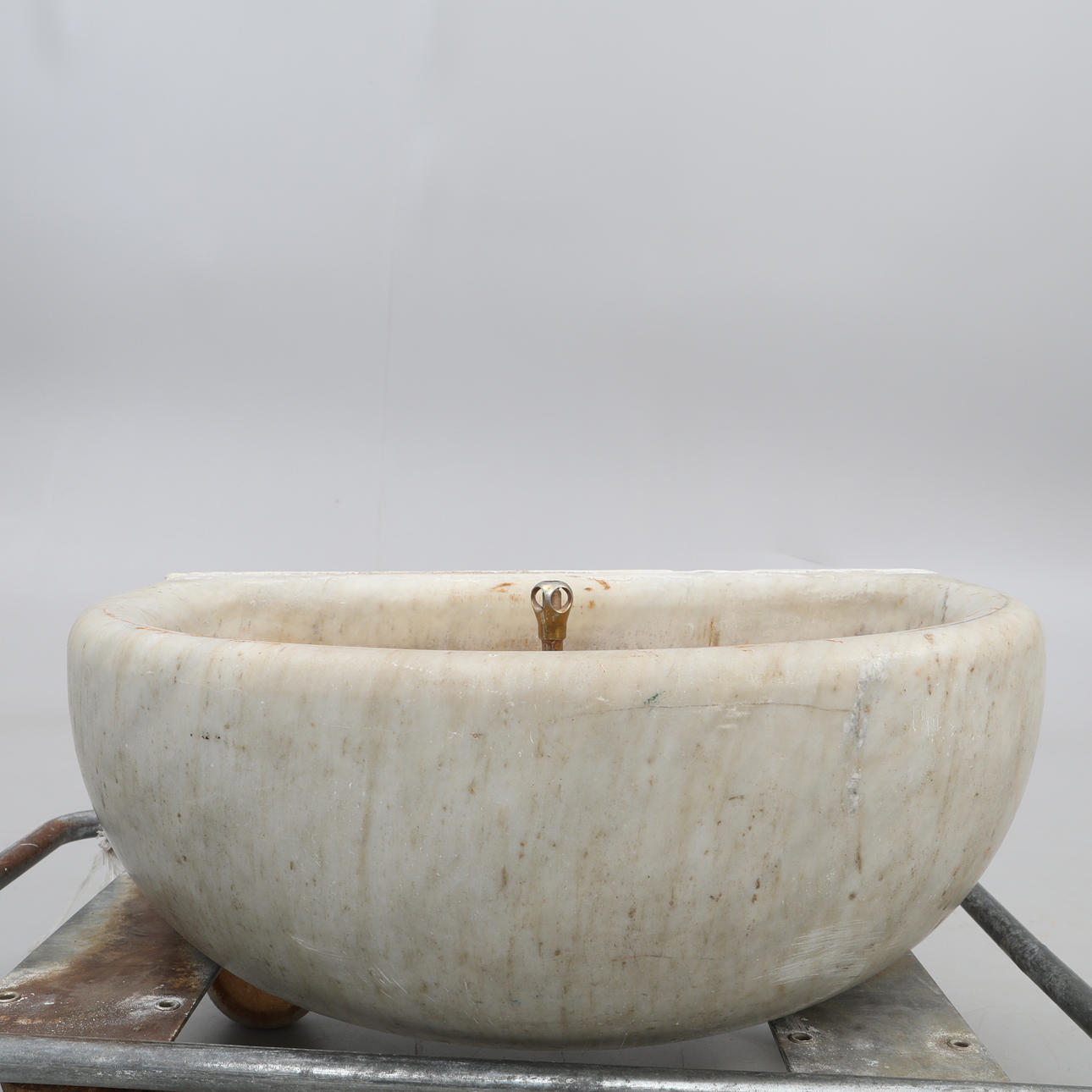 HANDFAT, sten,1900-talets första hälft.