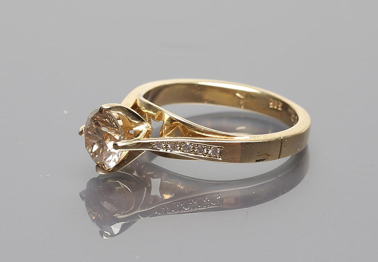 LYSANDE RING.