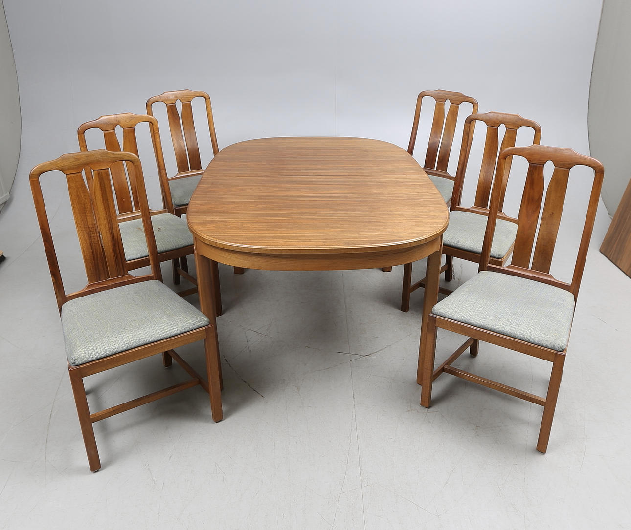 MATSALSGRUPP, 7 delar, "Ambassadör", Carl Malmsten, Åfors Möbelfabrik, 1900-talets andra hälft.