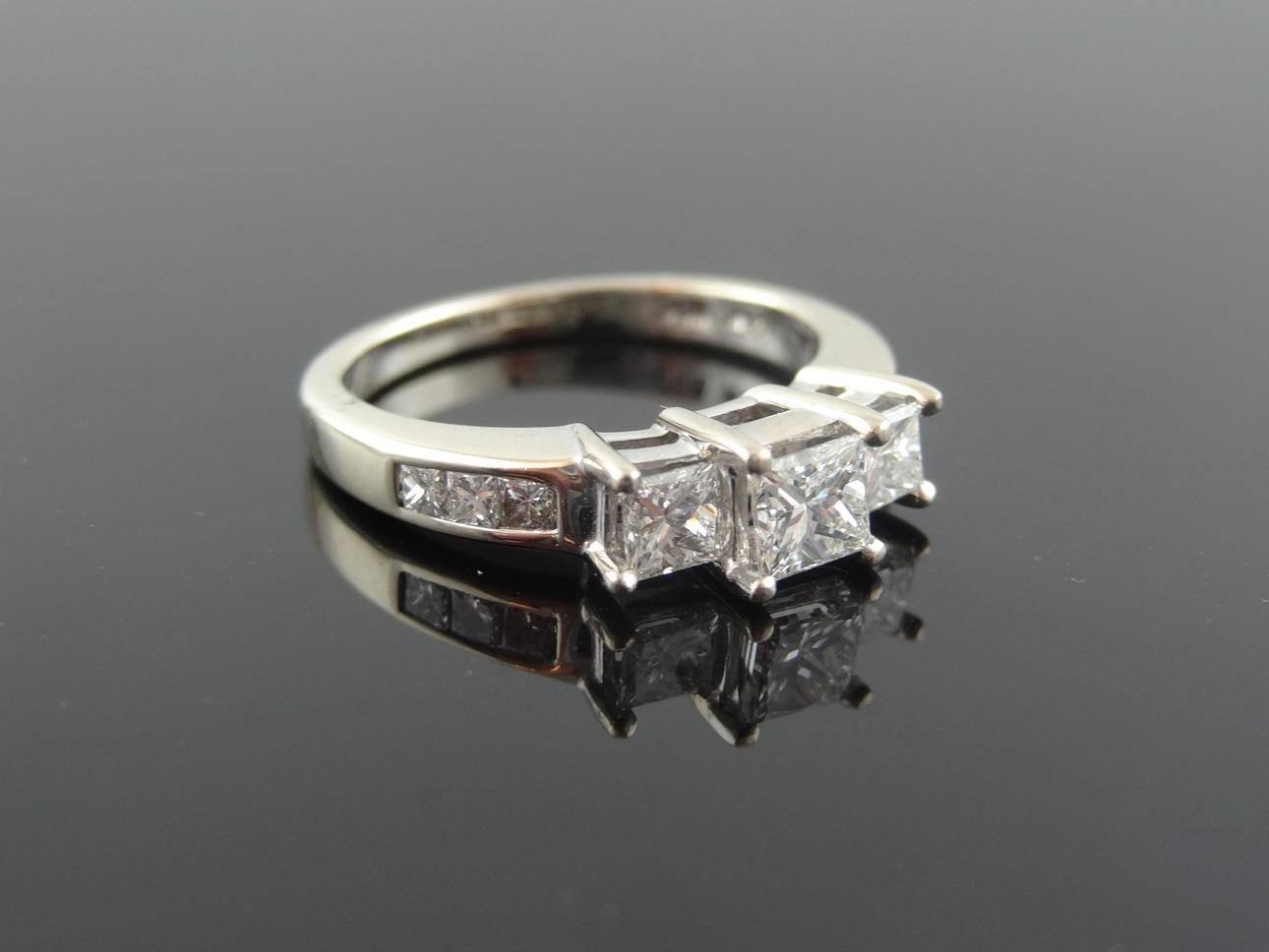 PRINCESS TRILOGY Diamantring 1,05cts.