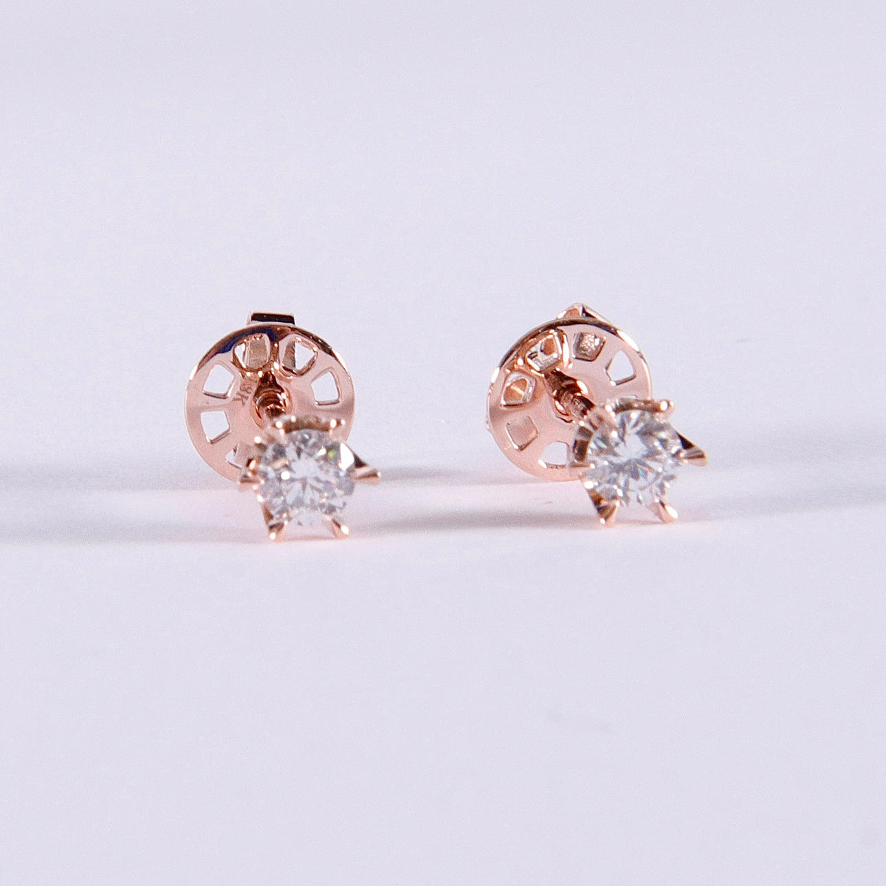 SINGLE STONE KORVAKORU, 0,37 ct, ruusukulta 18K.