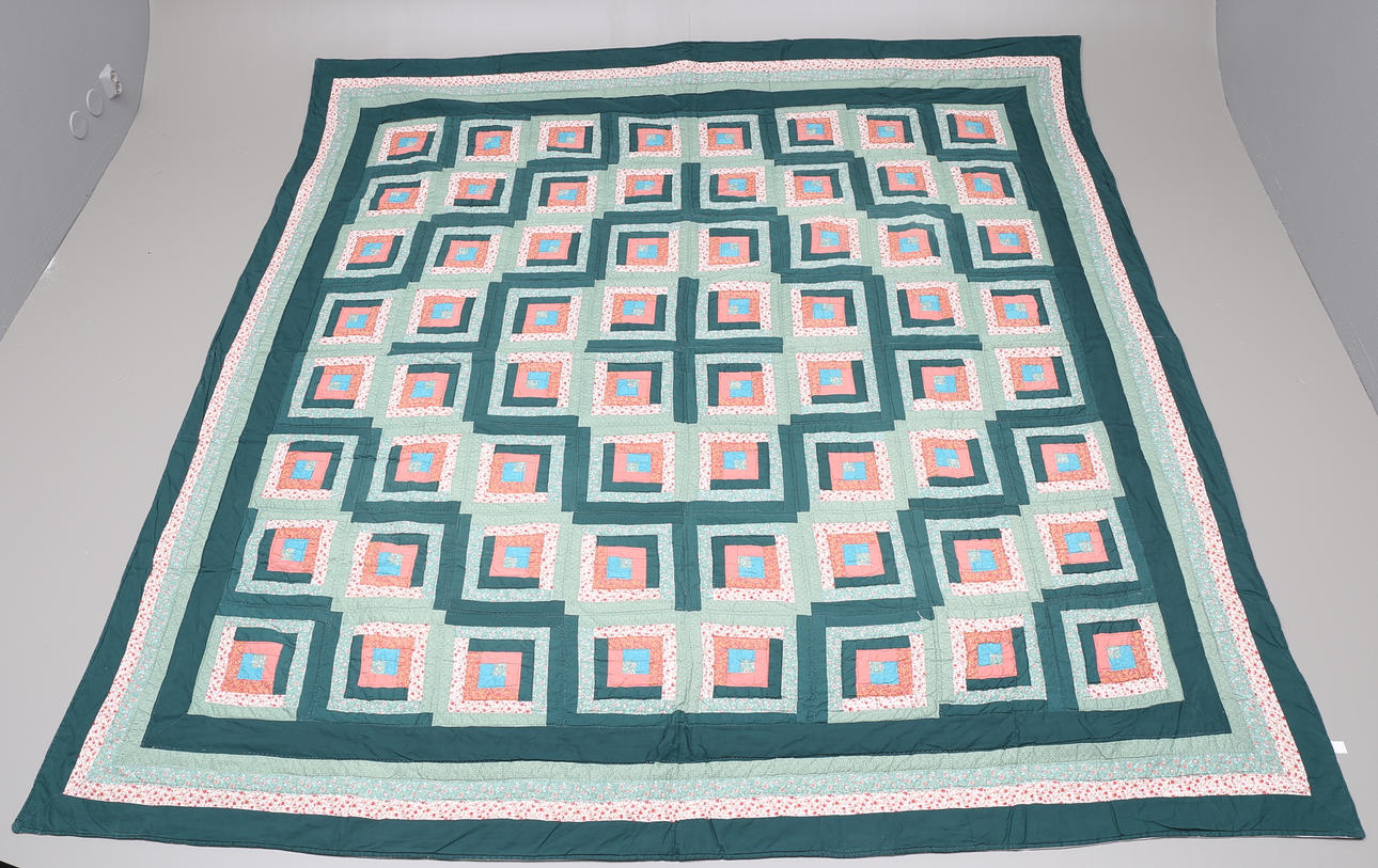 ÖVERKAST, "lapptäcke", 1900-tal.