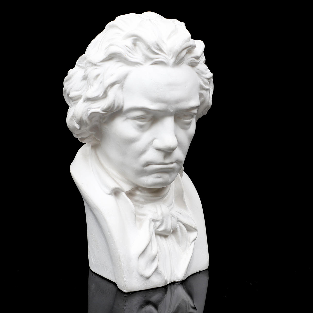 BUST, Ludvig van Beethoven, plaster.