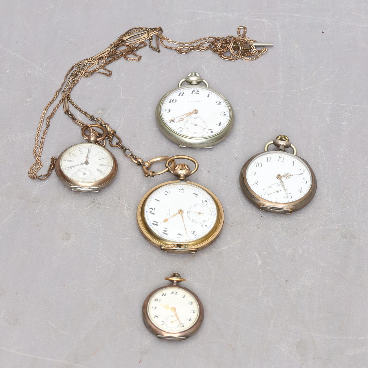 SAMLING LOMMEUR, 5 stk, heraf 3 i sølv.