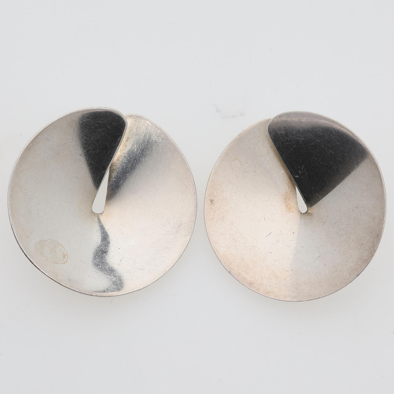 NANNA DITZEL. øreringe, sterling sølv, Georg Jensen, Danmark.