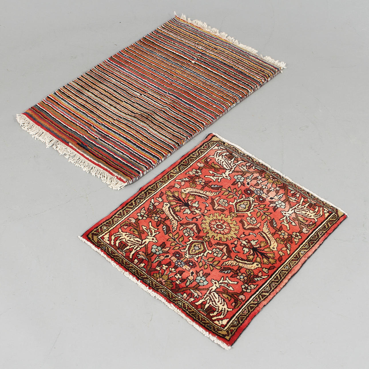 MATTOR, 2 st, orientaliska, 90x60 cm resp 68x60 cm.