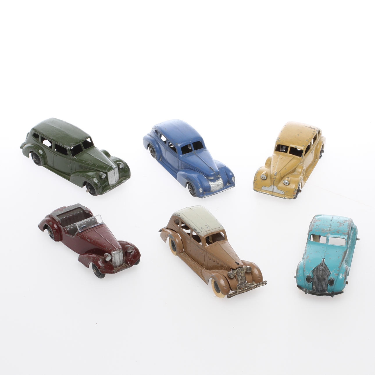 DINKY TOYS 6 äldre personbilar.