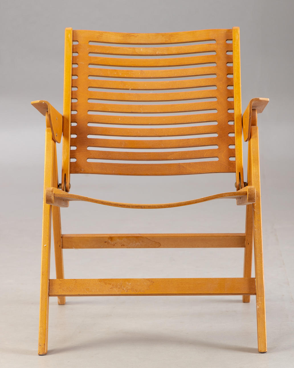 NIKO KRALJ. 4 sillas plegables 'Rex'.