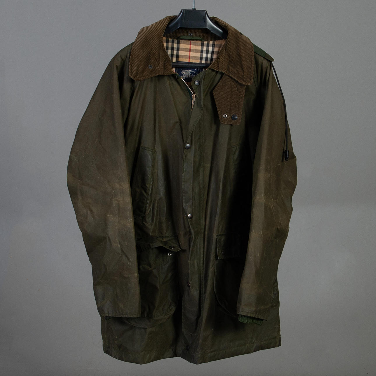 BURBERRY. Oljerock, stl L.