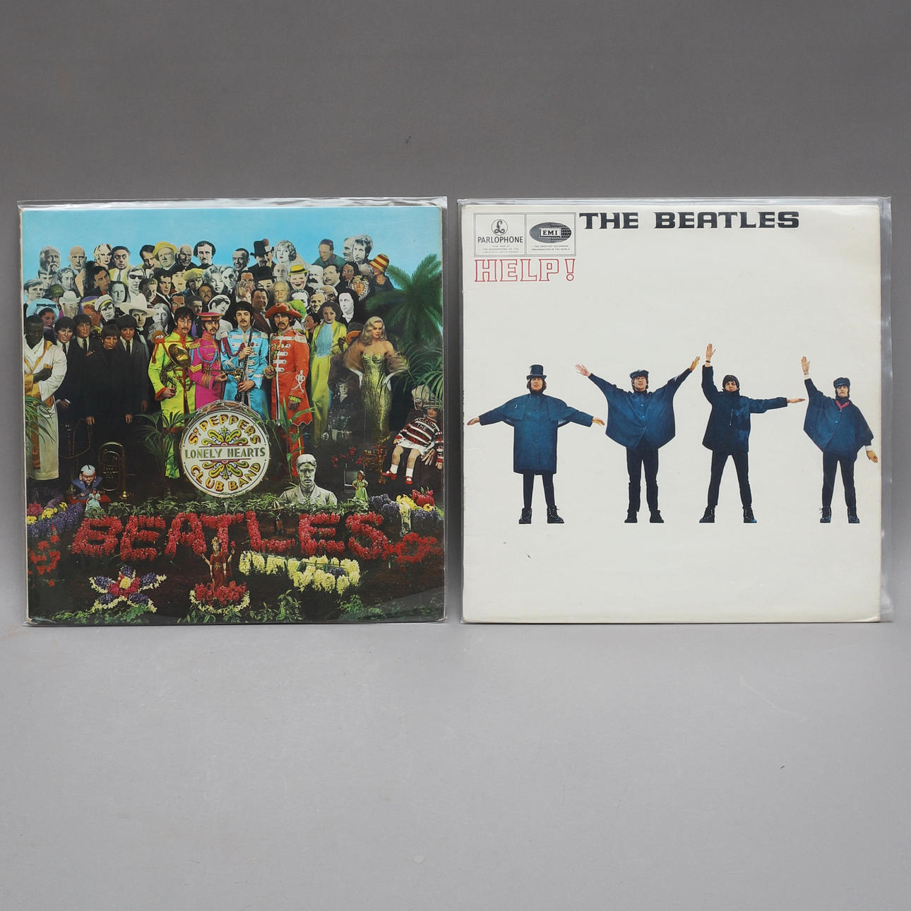THE BEATLES, Schallplatten, 2 Stück, Sgt Pepper's & Help!