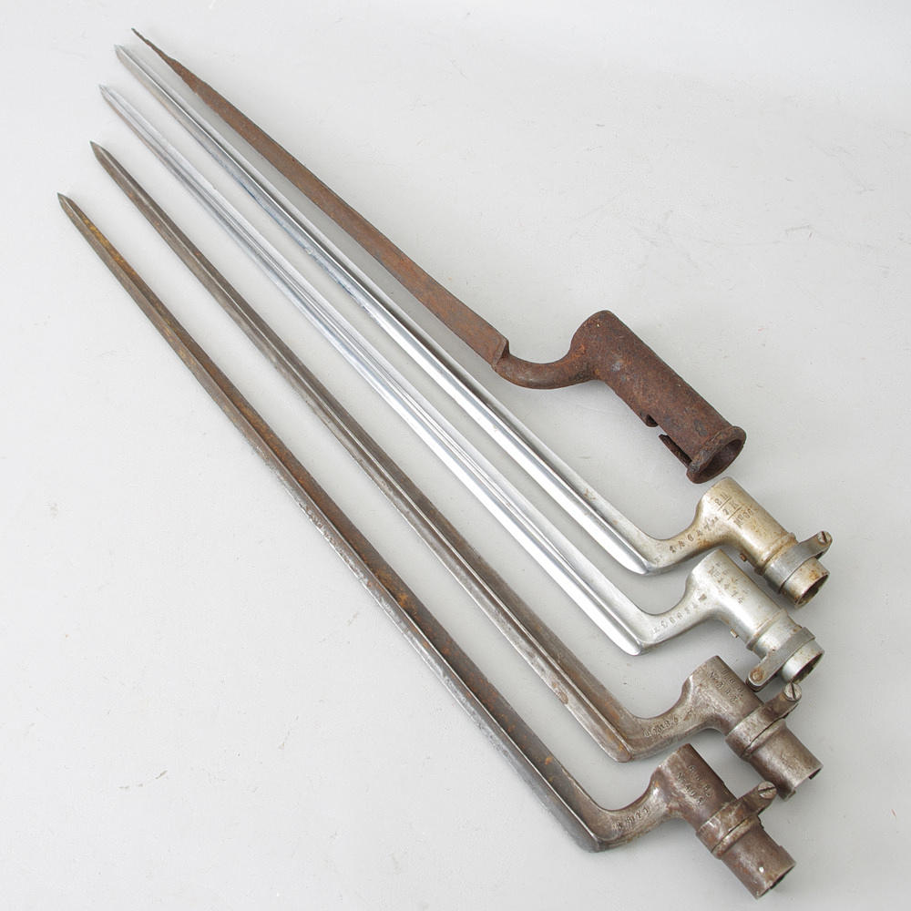 BAJONETTER, 5 stycken.