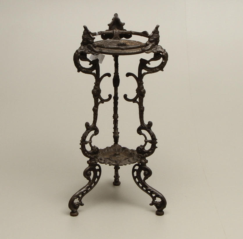 BLOMSTERPIEDESTAL, gjutjärn, 1800-tal.