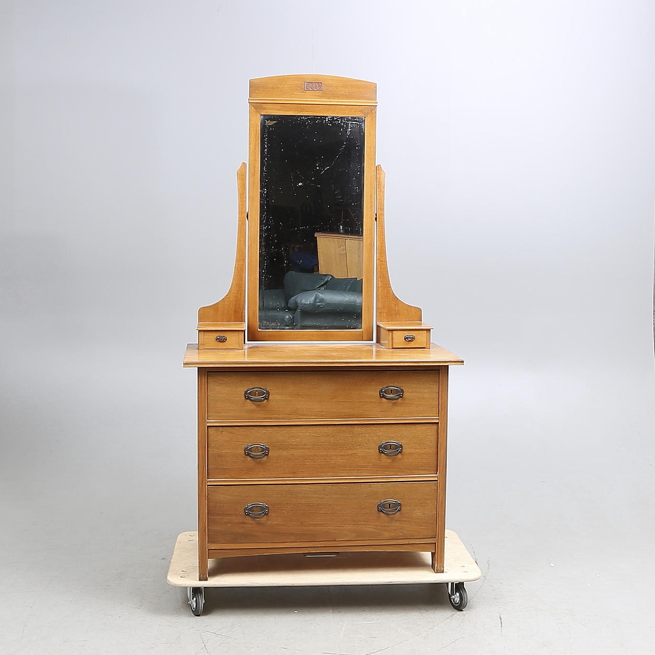 SPEGELBYRÅ, jugend, 1900-talets första kvartal.